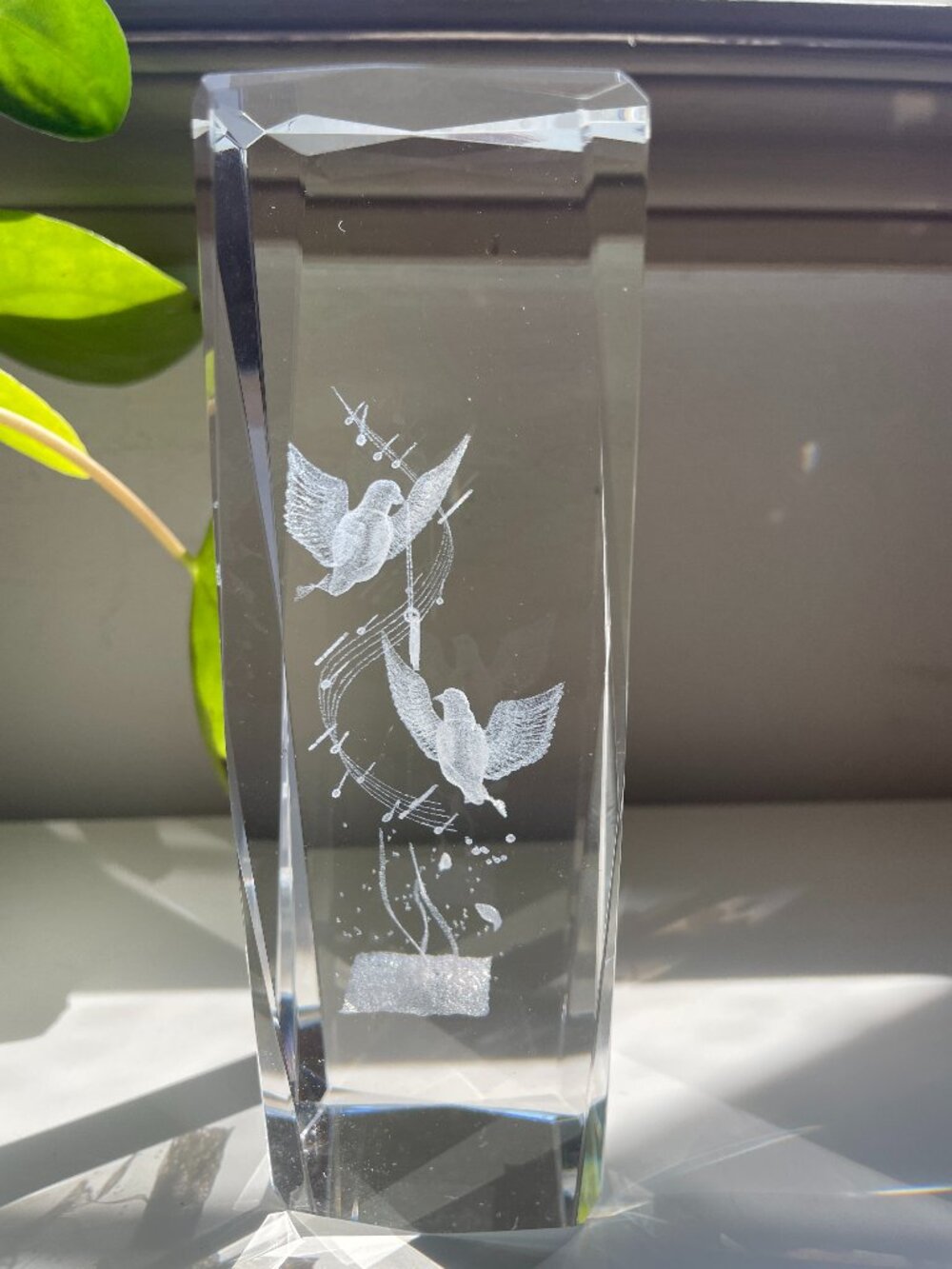 3D Laser Engraved Crystal Dove Paperweight / Décor